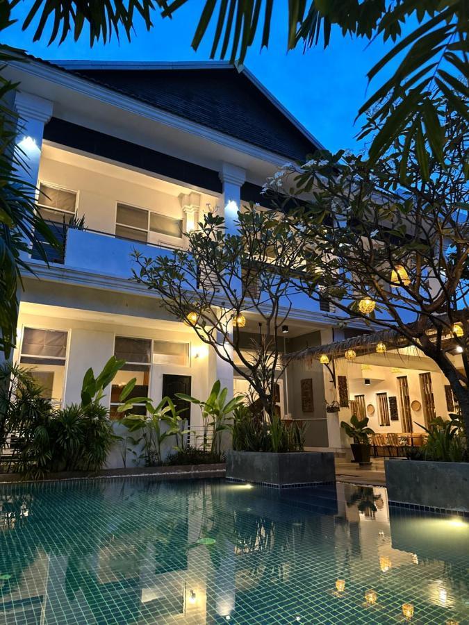 Babel Boutique Hotel Siem Reap Exterior photo